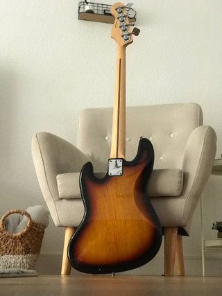 Bajo eléctrico jazz bass Fretless