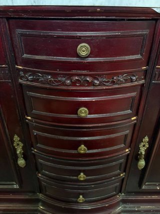 MUEBLE CAOBA CON MÁRMOL