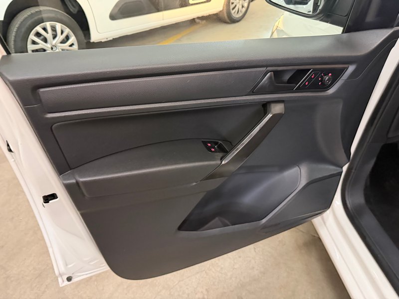 Volkswagen Caddy Cargo 2.0 TDI 2020, foto 9