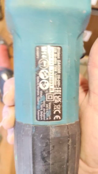 Radial de mano Makita