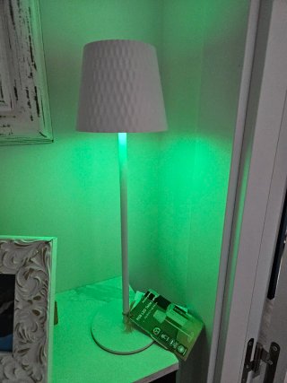 Lámpara LED Inalámbrica. Nueva