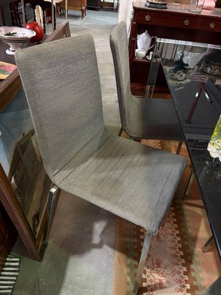 MESA DE COMEDOR CON 6 SILLAS