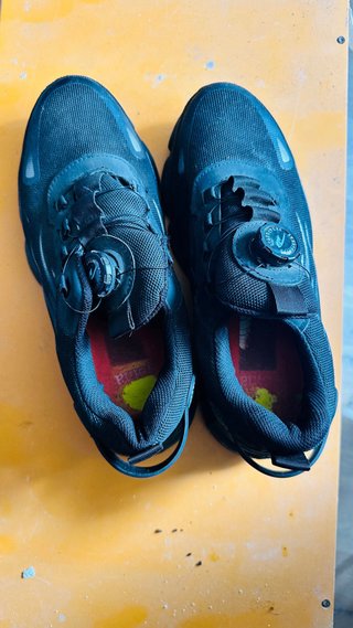 Zapatos de seguridad negros