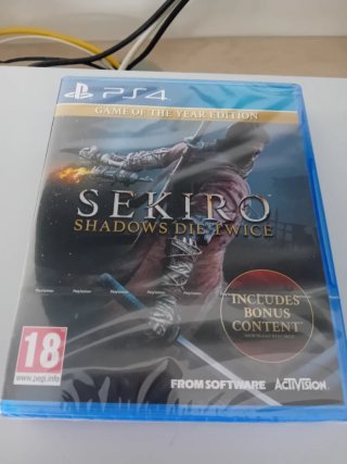 Sekiro: shadows die twice PS4 GOTY Precintado