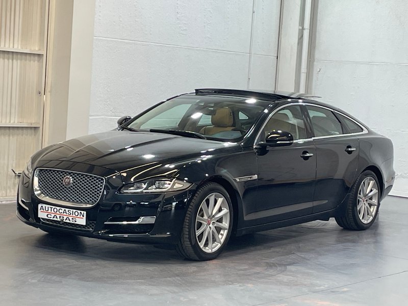 Jaguar XJ 3.0 V6 Diesel SWB Luxury - foto 1