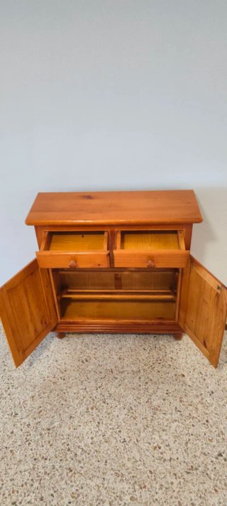 Mueble de entrada / zapatero de madera