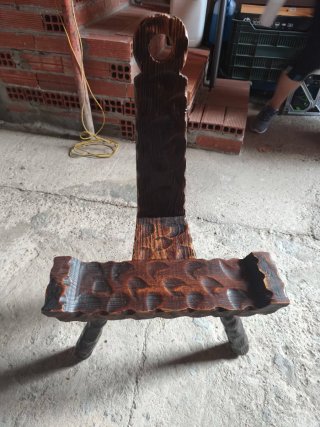 Silla artesanal madera maciza estilo español