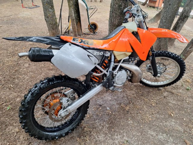 KTM EXC 250 2 Tiempos Enduro/Motocross