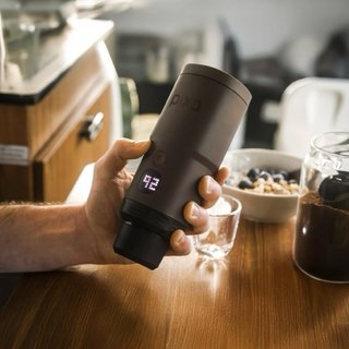 Cafetera portátil Pixapresso wacaco inalambrica