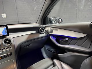 Mercedes-Benz GLC 300de Coupé AMG 2021