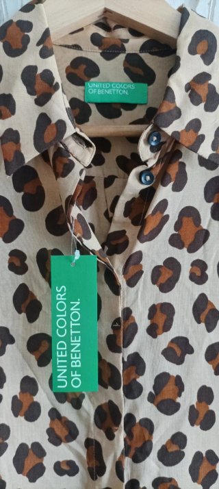 Camisa United Colors of Benetton animal print