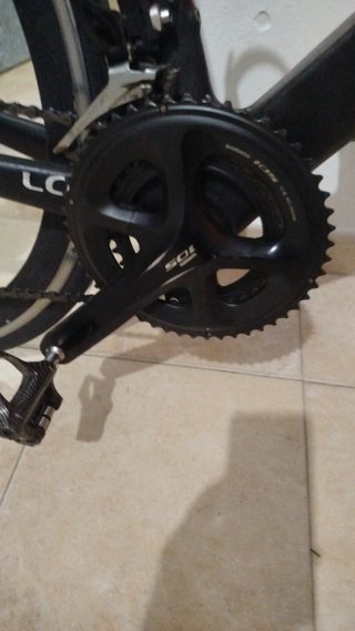 Bicicleta de carretera Shimano 105