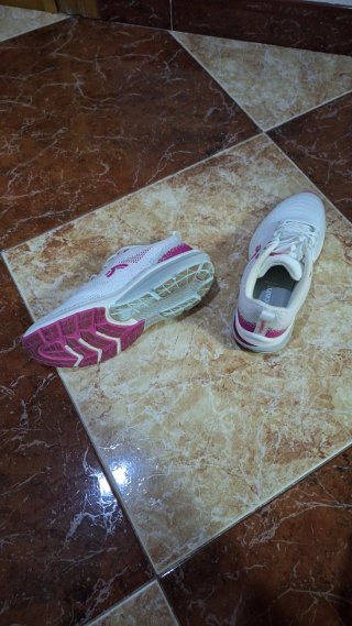 Zapatillas deportivas mujer blancas y rosas