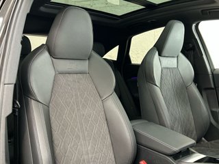 AUDI Q5 Sportback 2.0TDI quattro Black line 204Cv
