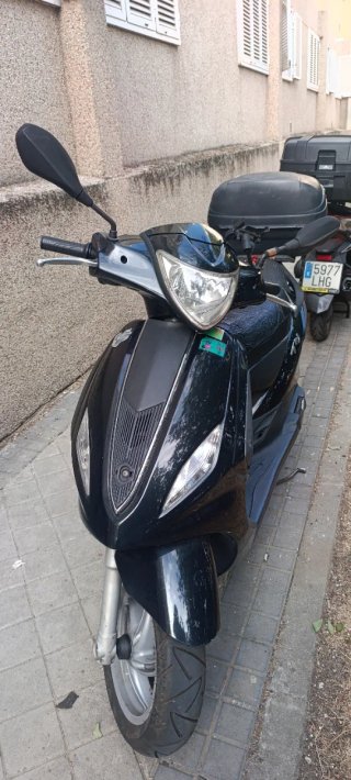 Piaggio Fly 125cc Scooter 2015 Negra