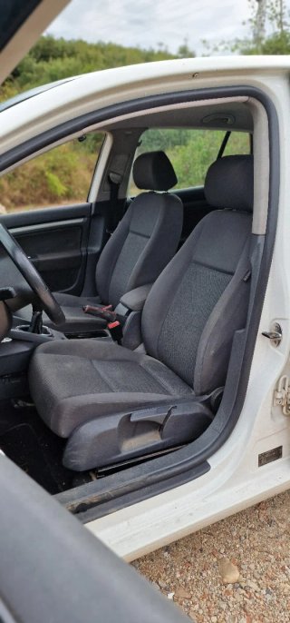 Volkswagen Golf 2004