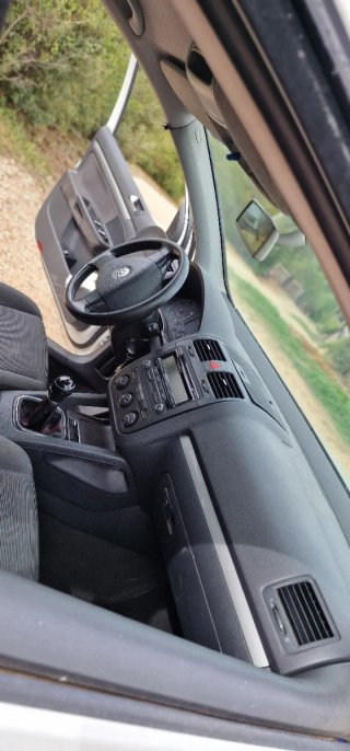 Volkswagen Golf 2004