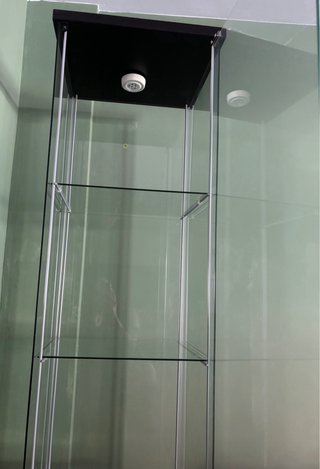Vetrina DETOLF IKEA in Cristallo Nero