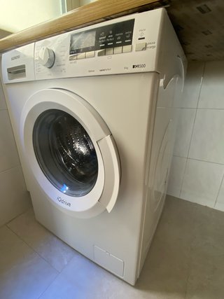 Lavadora Siemens IQdrive 8kg 1500 RPM