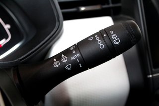 Renault CLIO Evolution ETech full hybrid 145 103kw (2023)