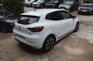 Renault CLIO Evolution ETech full hybrid 145 103kw (2023)