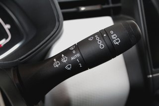 Renault CLIO Evolution ETech full hybrid 145 103kw (2023)
