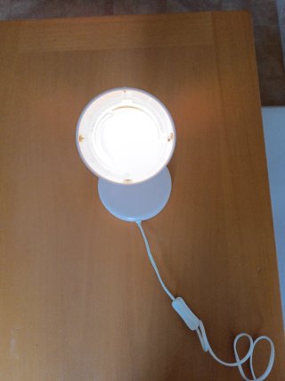 Lámpara infantil Ikea rosa