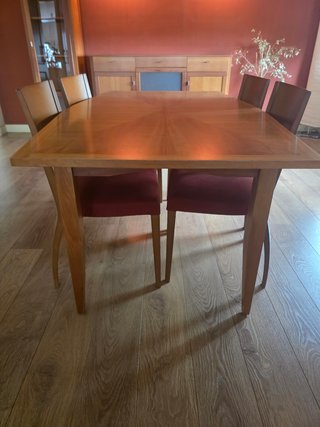 Mueble TV madera con ruedas y cajón
