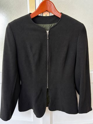 Chaqueta Pedro del Hierro marrón entallada T. 42