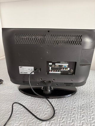 Televisor Samsung 22 Negro