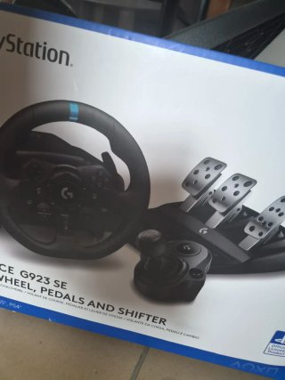 Volante Logitech G923 SE con Shifter PS4/PS5