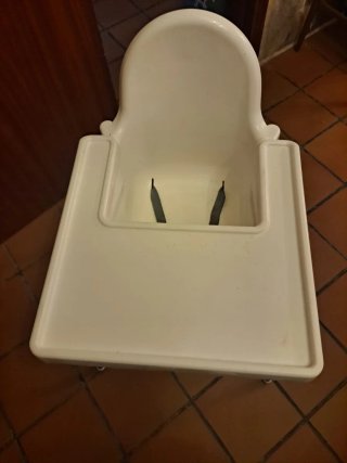 Trona infantil blanca