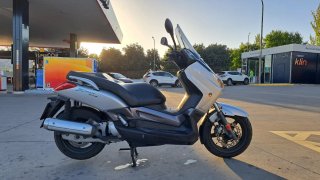 Yamaha XMAX 125 Scooter