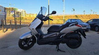 Yamaha XMAX 125 Scooter
