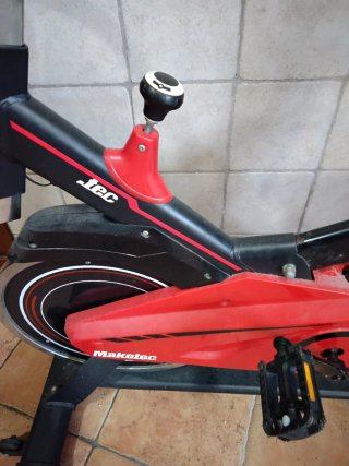 Bicicleta de Spinning Roja y Negra