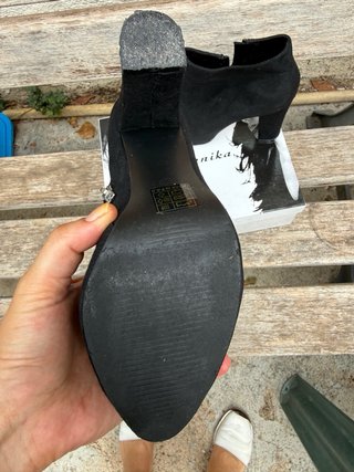 Botines tacón negros