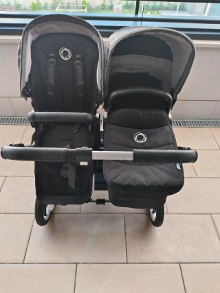 Carro gemelar Bugaboo Donkey 3 para niños seguidos