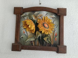 Cuadro de cuero con girasoles