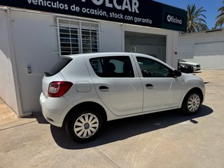 Dacia Sandero 2015
