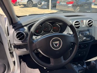 Dacia Sandero 2015