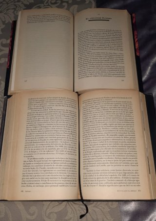 Libros de historia y misterio.