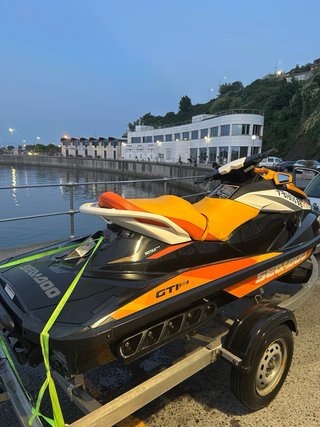 Sea-Doo GTI 130 Negro/Naranja