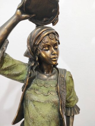 Lámpara Decorativa Bronce Mujer