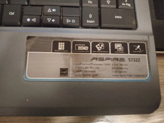 Portátil Acer Aspire 4GB RAM 500GB HDD