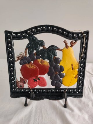 Cafetera Roja Vintage + Atril Frutas Hierro