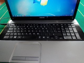 Portatile Toshiba 17 Argento