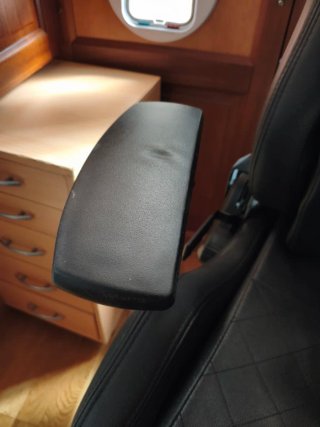 Silla Gaming HP OMEN Citadel Negra/Roja
