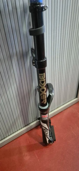 NUEVA Rock Shox Boxxer RC26 Negra