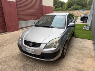 KIA Rio 2006
