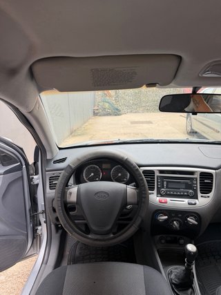 KIA Rio 2006